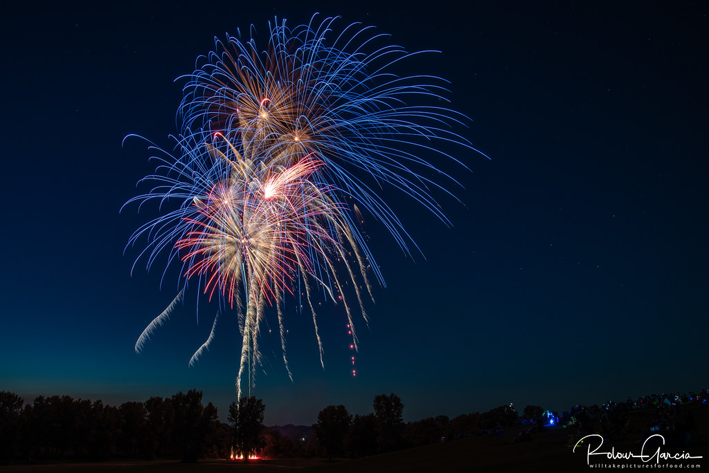 Cary IL Fireworks 2018 Rolour Garcia Flickr