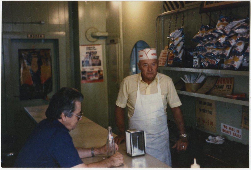 Dyer's Burgers Counter, Cleveland Ave, Memphis TN Circa … Flickr
