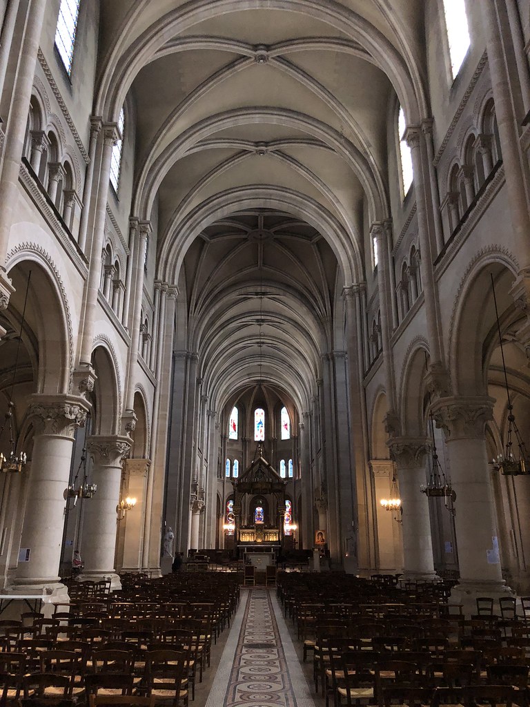 Église SaintAmbroise Paris 11 Elle a donné son nom au q… Flickr