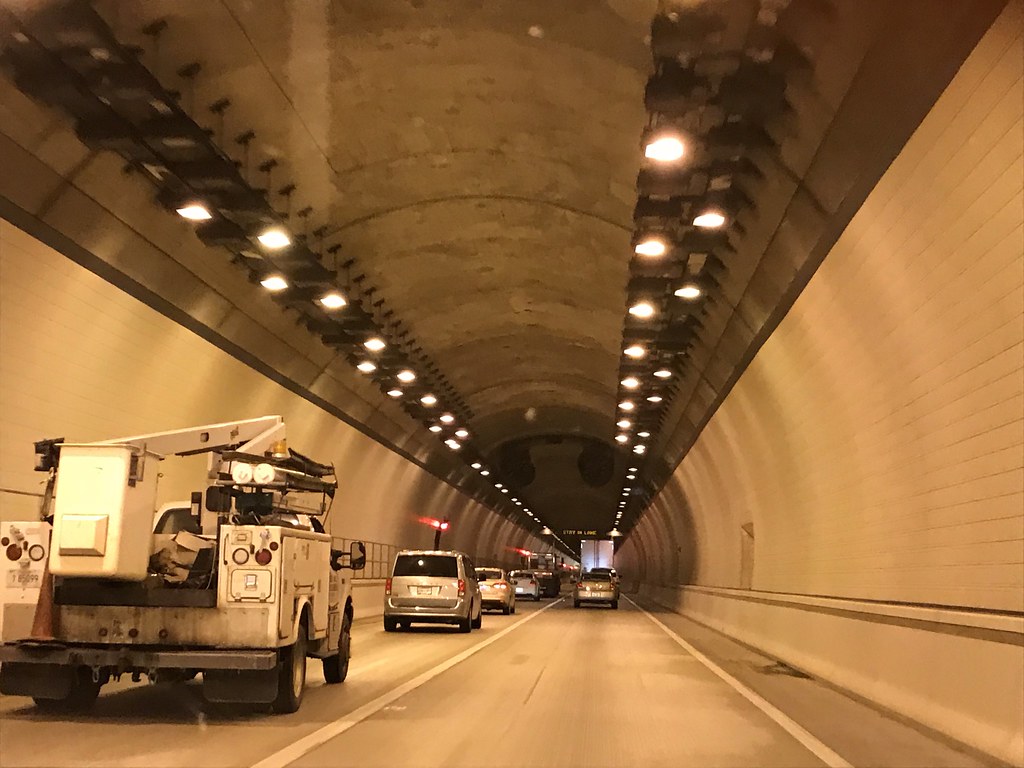 Inside Cumberland Gap Tunnel .9 mile linking Tennessee and… Flickr