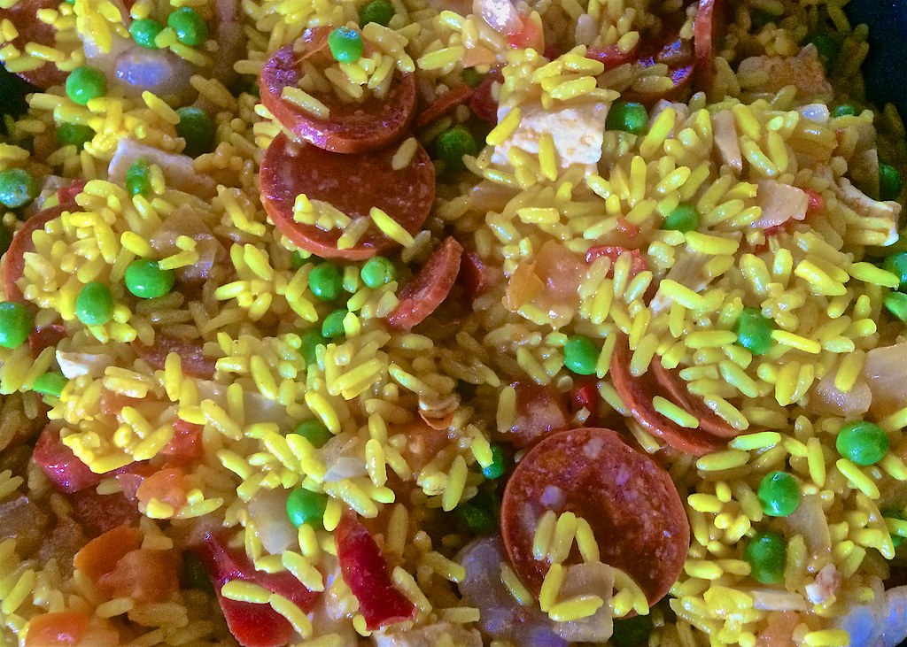 Paella Paella bought from Iceland lovely stuff great touch… Flickr