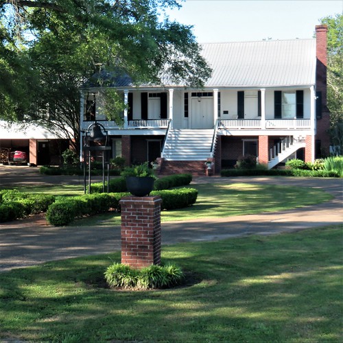 05b Ferriday LA Frogmore Cotton Plantation & Gins 01 Flickr