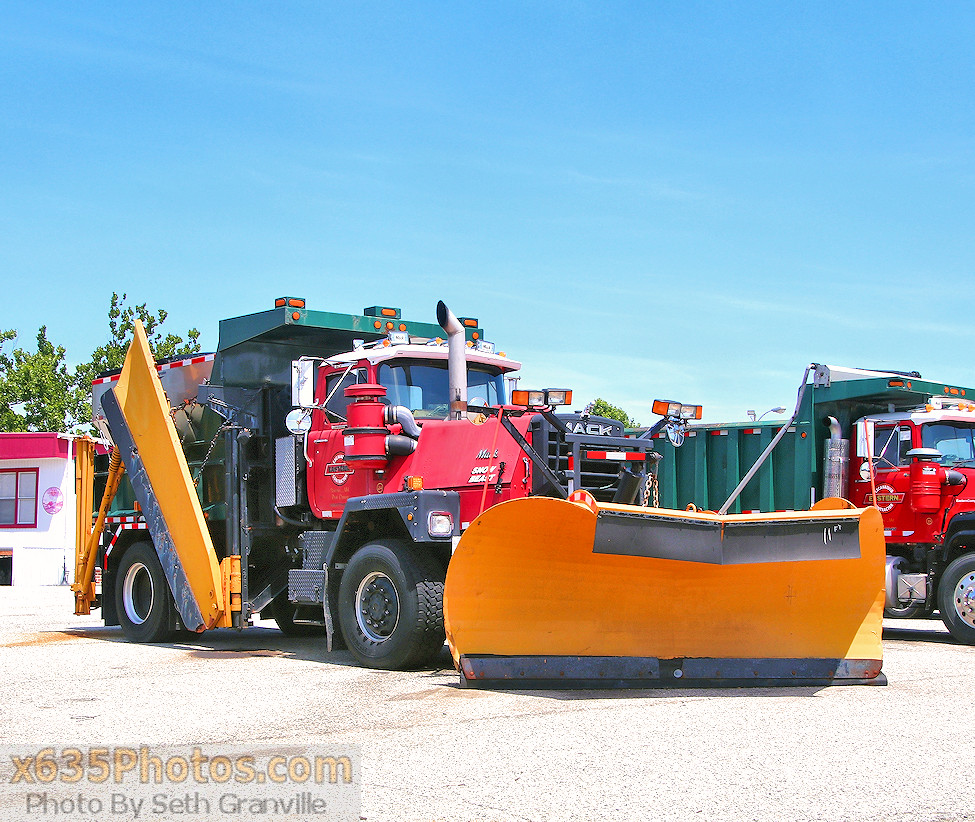Eastern Excavating Truck 24 "Snow Beast" Odenton, Maryland… Flickr