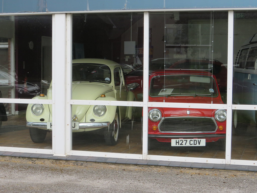 Furness Park Second Hand Car Dealers, BarrowInFurness 3 Flickr