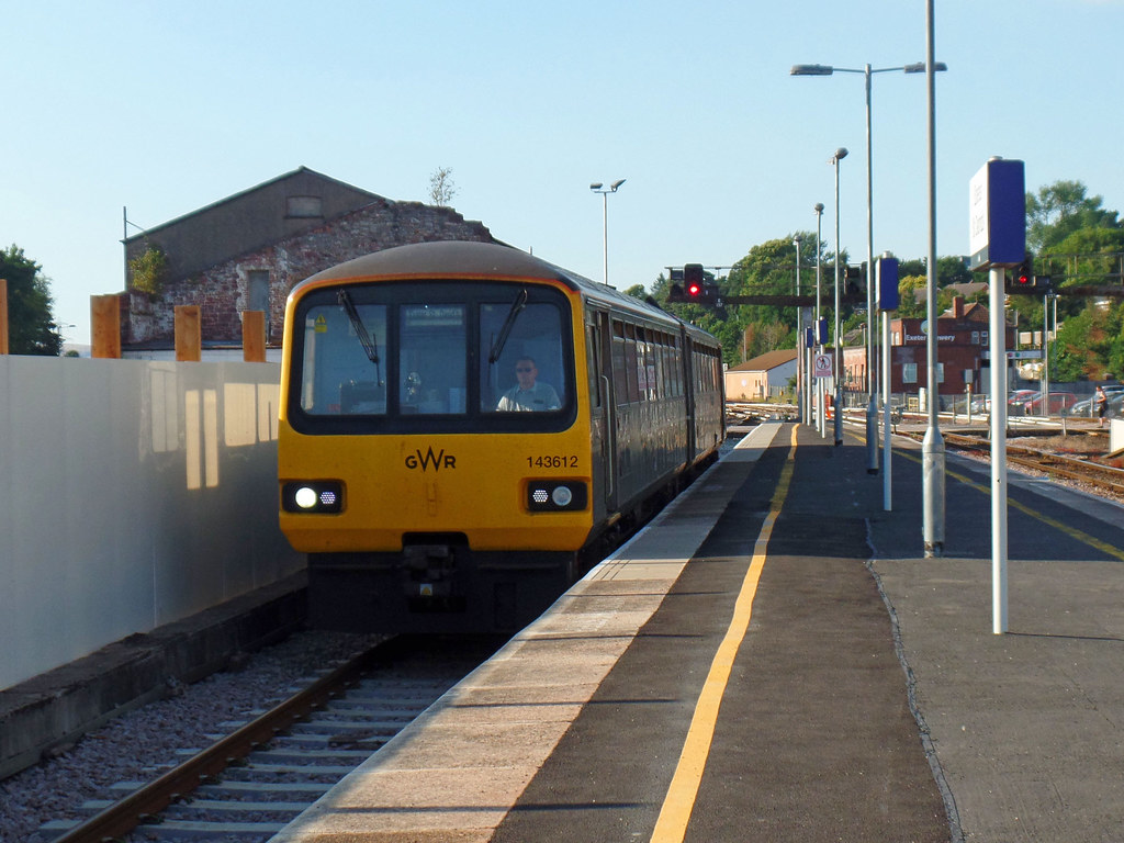 143612 Exeter St Davids (2) 2E27 1759 Okehampton to Exeter… Flickr