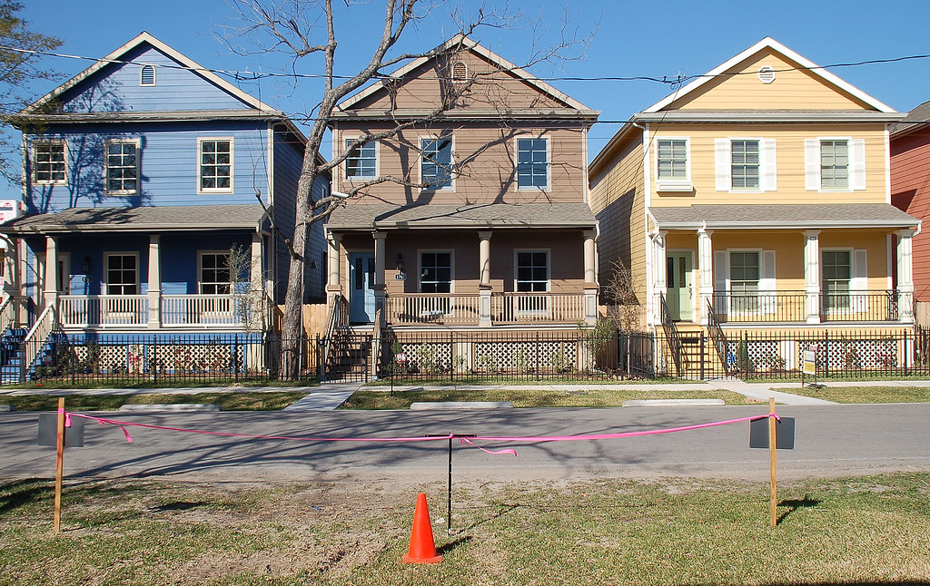 Houston New townhomes for sale, Beall St and 18th, in The … Flickr
