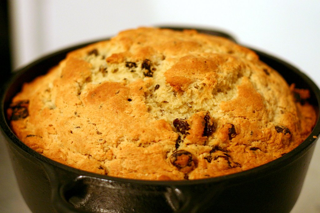 this is good, this is very good Skillet Irish Soda Bread
