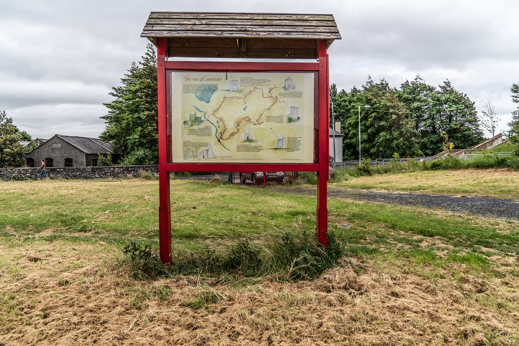 TERRYLAND CASTLE AND NEARBY IN GALWAY [ALSO KNOWN AS THE OLD CASTLE