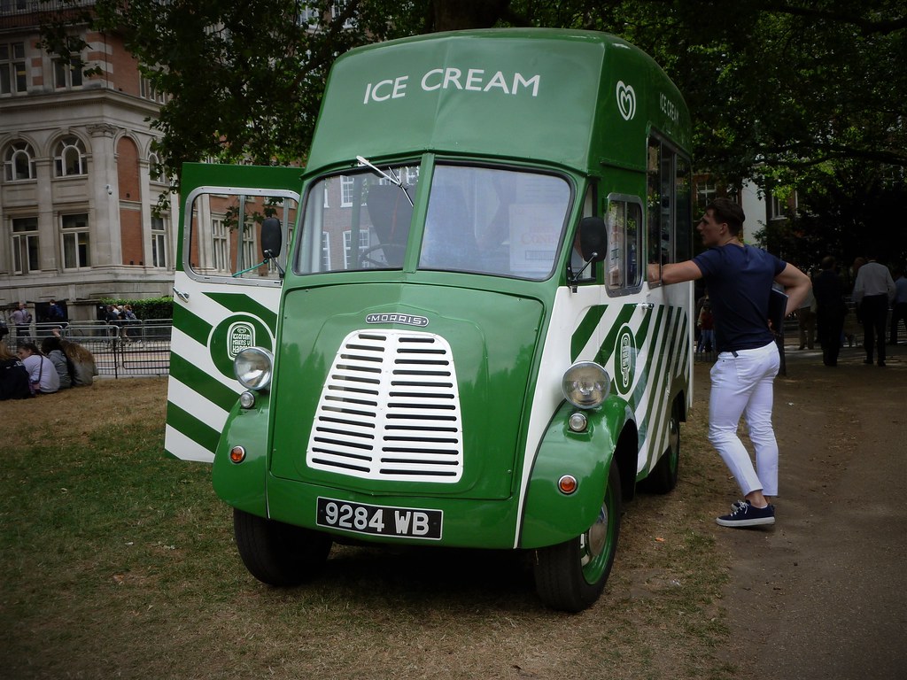 1958 Morris J Type ice cream van The sucessful Morris J va… Flickr