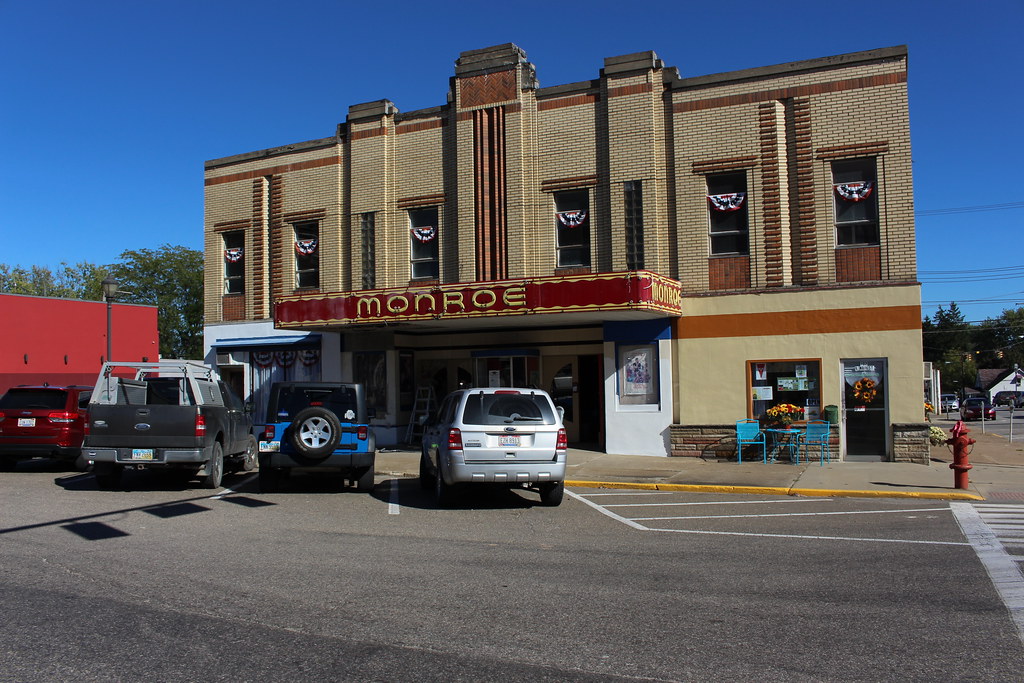Monroe Theater, Woodsfield, OH Joseph Flickr