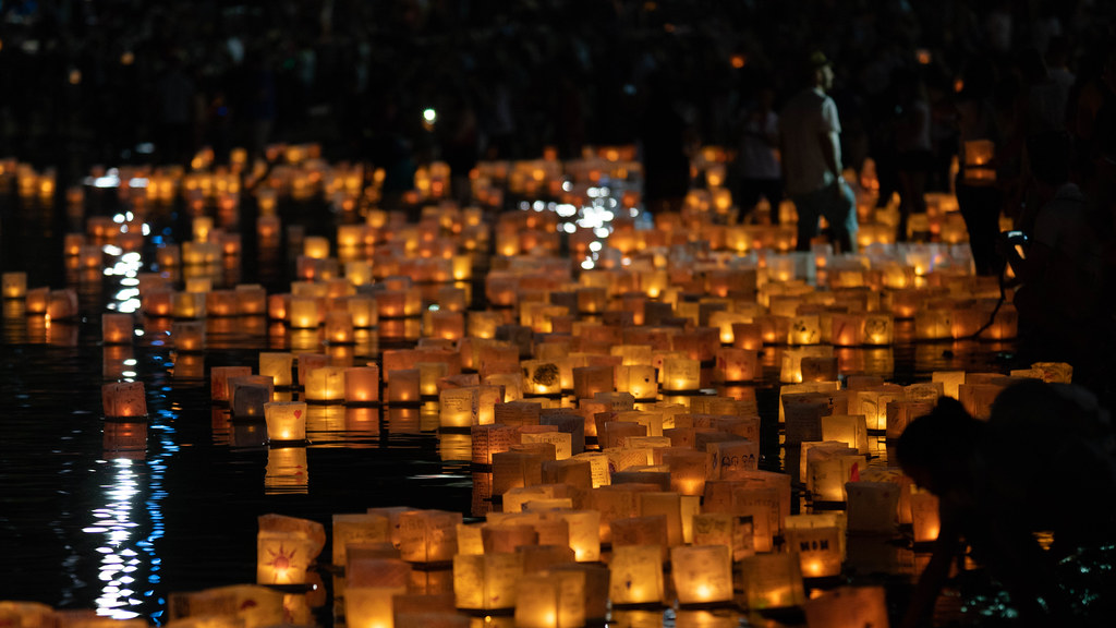 Water Lantern Festival John Sonderman Flickr