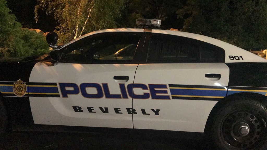 Beverly, MA Police Dodge Charger (901) Car 901 seen at Sud… Flickr