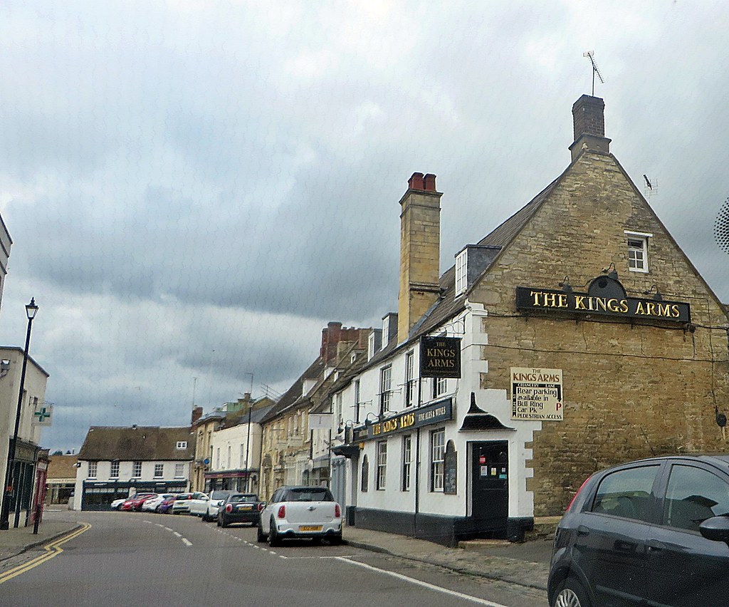 Thrapston Northamptonshire The Kings Arms Thrapston Northa… Flickr