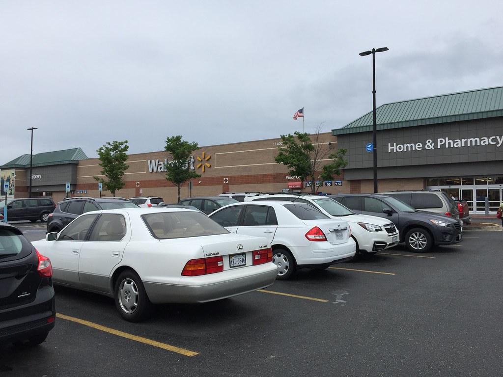 Walmart Glen Allen, VA This is Walmart Supercenter 1523… Flickr