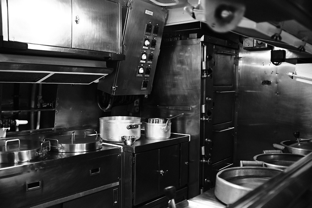 8/11 The submarine "Le Redoutable" The kitchen The nucle… Flickr