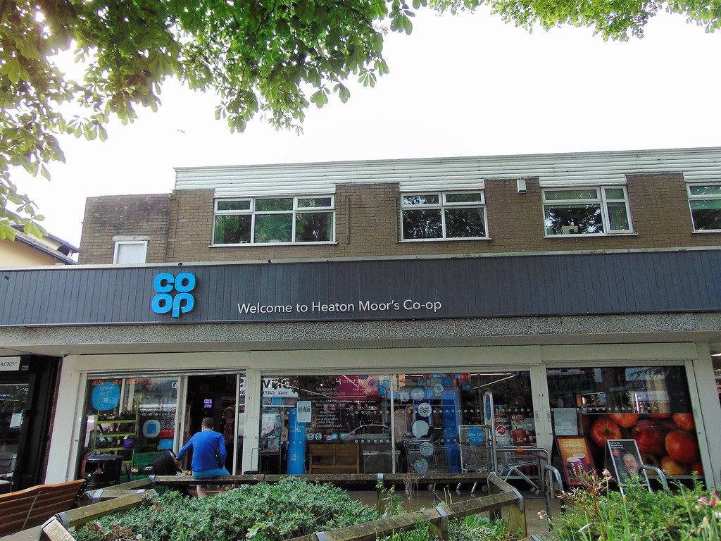 HEATON MOOR {tCG} [2] (206 Heaton Moor Rd, Heaton Moor, St… Flickr