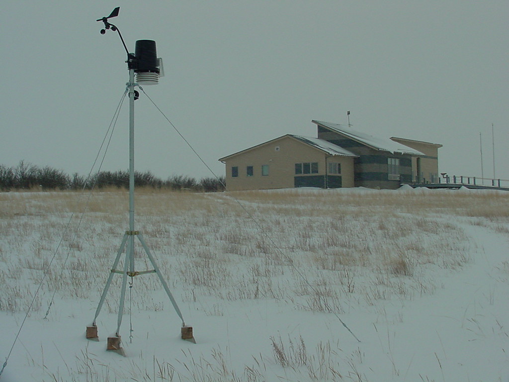 Benton Lake National Widlife Refuge Weather Station lookin… Flickr