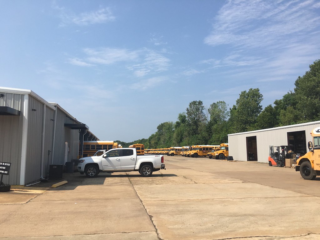 Ross Bus & Equipment Sales Inc. (Alexandria LA) andre schexnayder