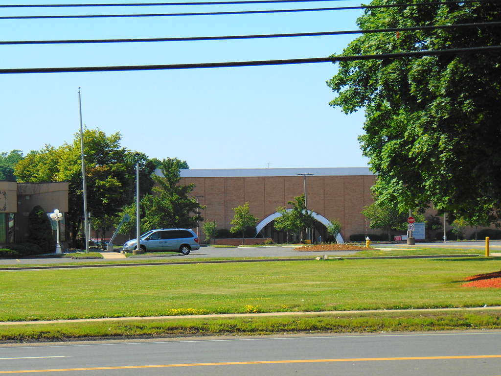 Former Macy's (Enfield Square, Enfield, Connecticut) Flickr