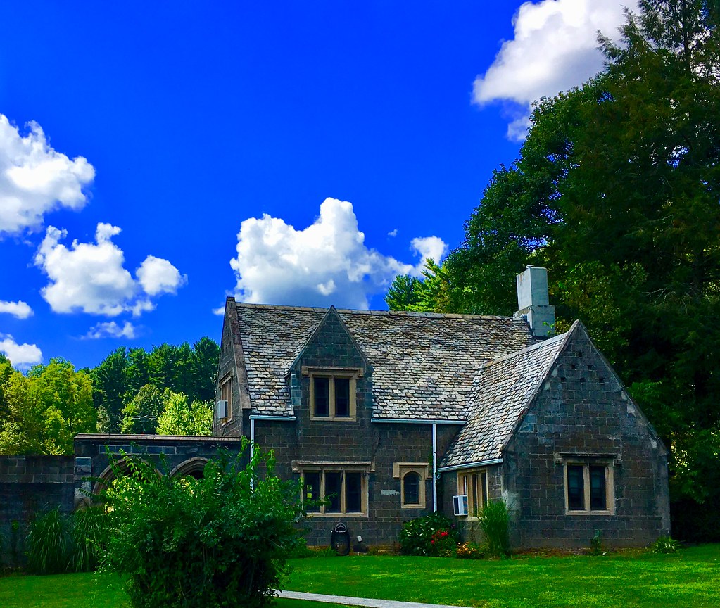 Gatehouse at Hartwood Acres, Pa. closing night Flickr