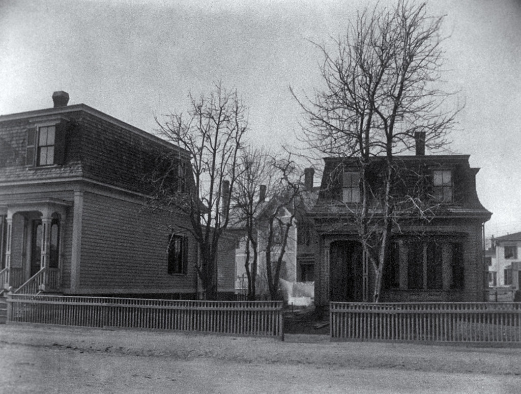 Early Residences Near the Center 1911. Homes once located … Flickr