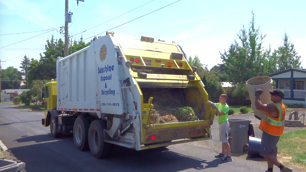 Sunshine Disposal & Recycling SoCalGarbageTrucks Flickr