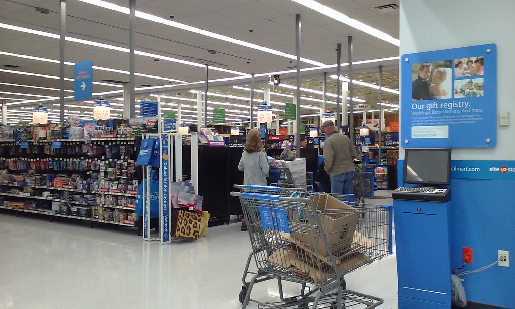 Walmart Supercenter Troy, NY Checkouts Store 2370. Thi… Flickr