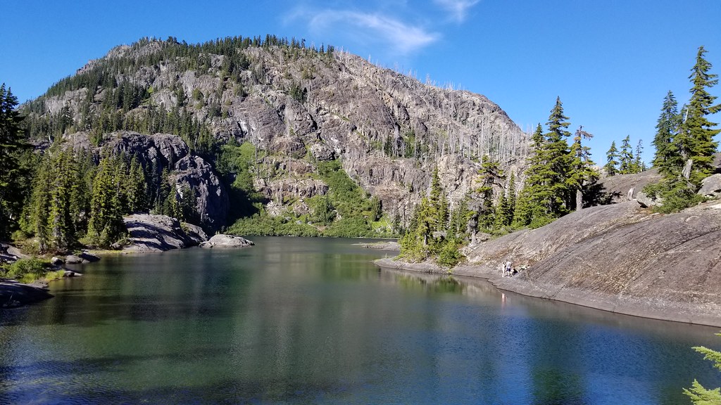 Spectacle Lake lamblukas Flickr