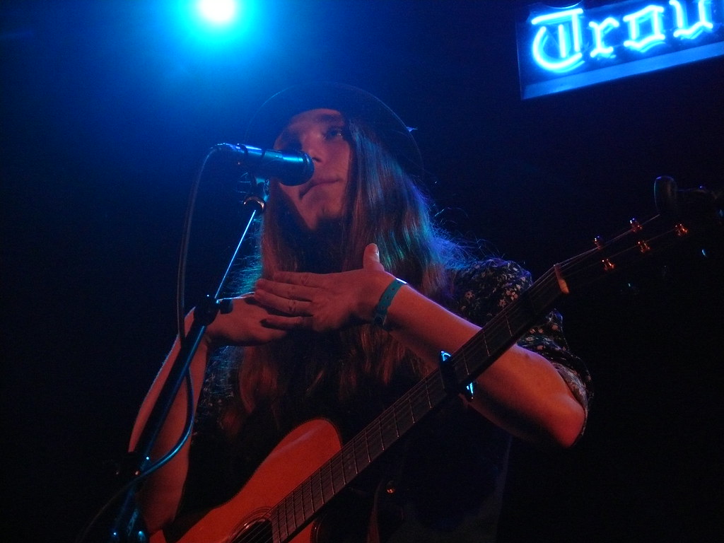 Sawyer Fredericks and Parsonsfield TheTroubadour, West Hollywood, CA 82018 Hide Your Ghost