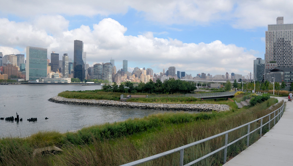 New Green Space.....Long Island City....Hunters point Flickr