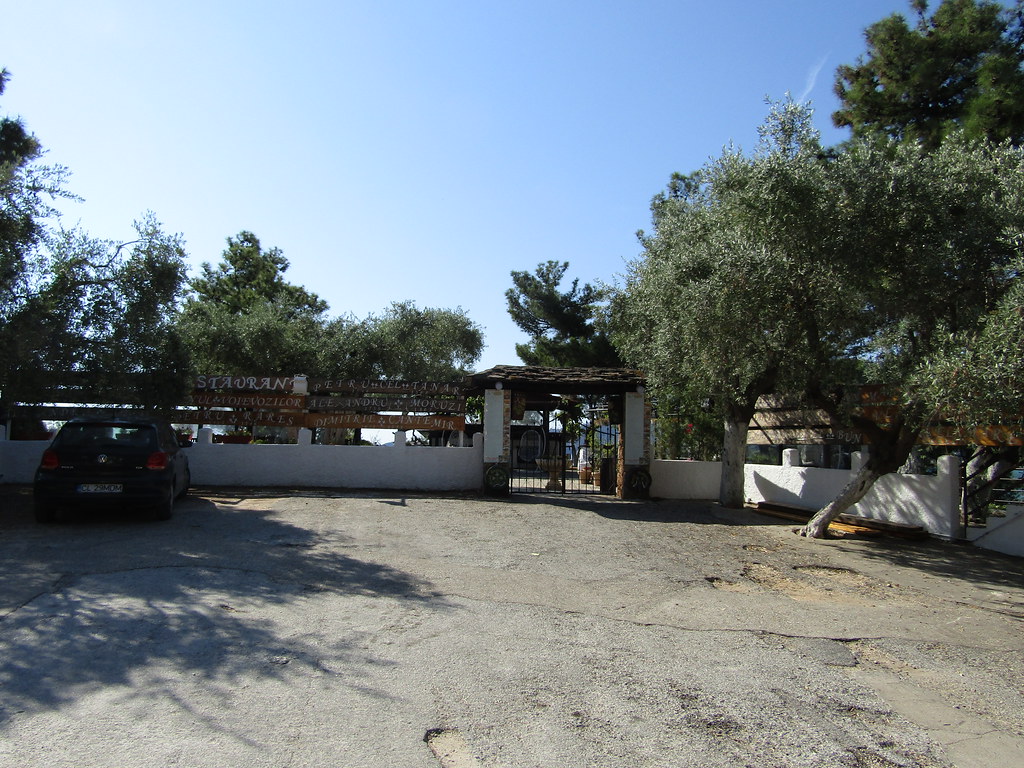 Vigli Golden Beach, Thassos. A little walk round to the ha… Flickr