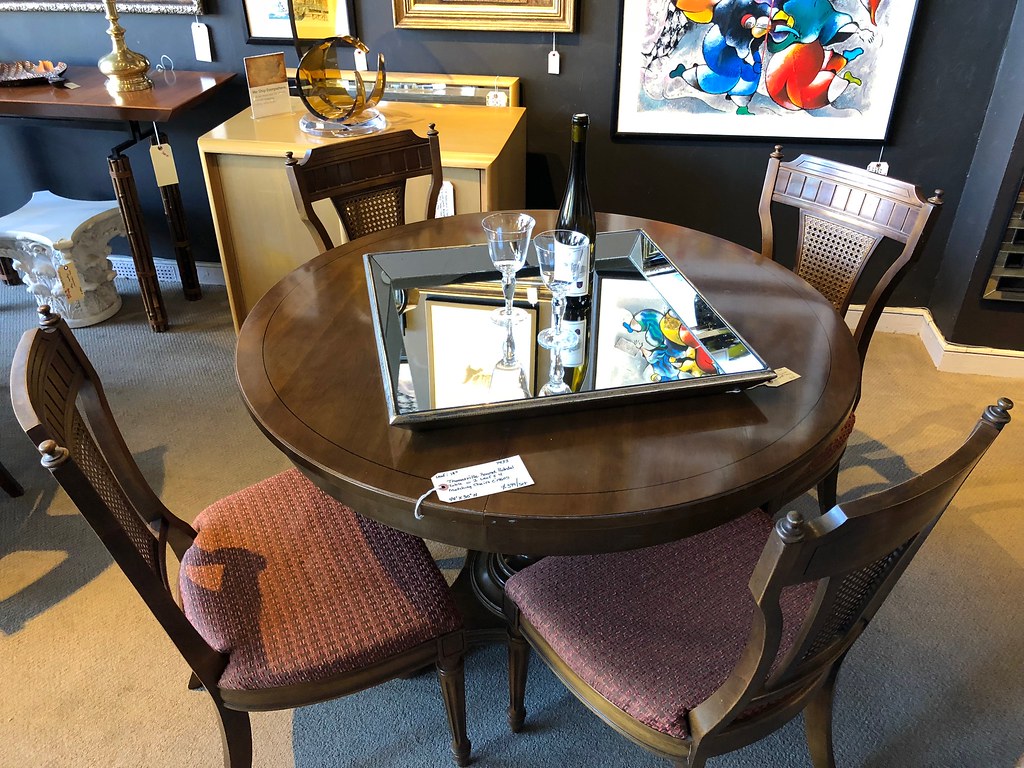 Dining Room Set Thomasville Round Pedestal Table with leaf… Flickr