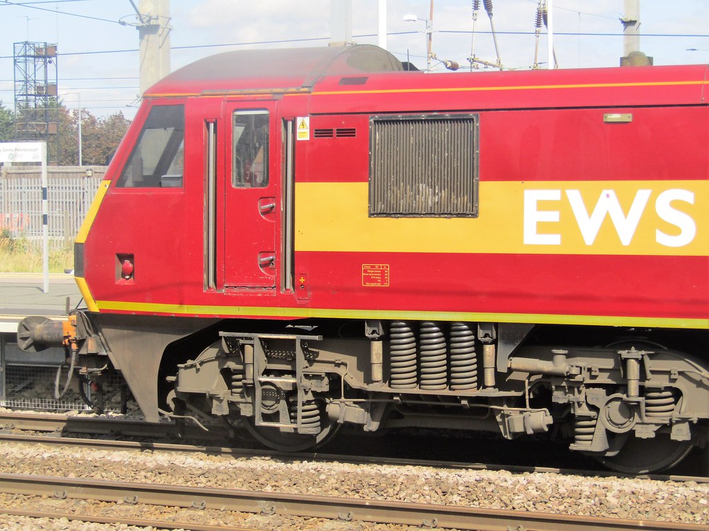 90039 at Peterborough working 1B85 1354 Newark North Gate… Flickr