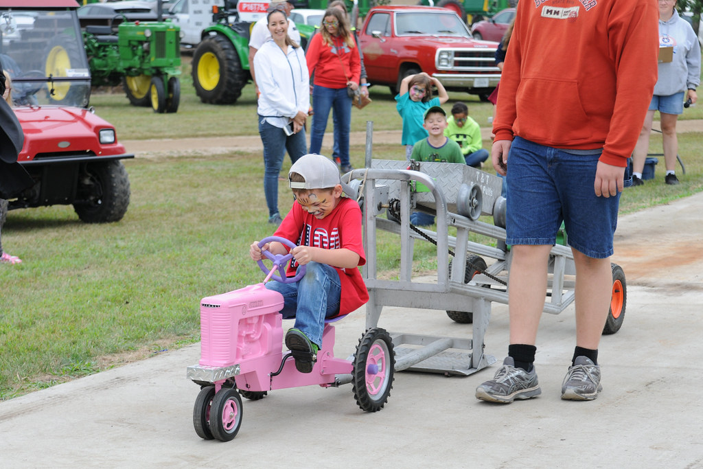 Threshing Bee Sunday Rosholt, SD Threshermen Flickr