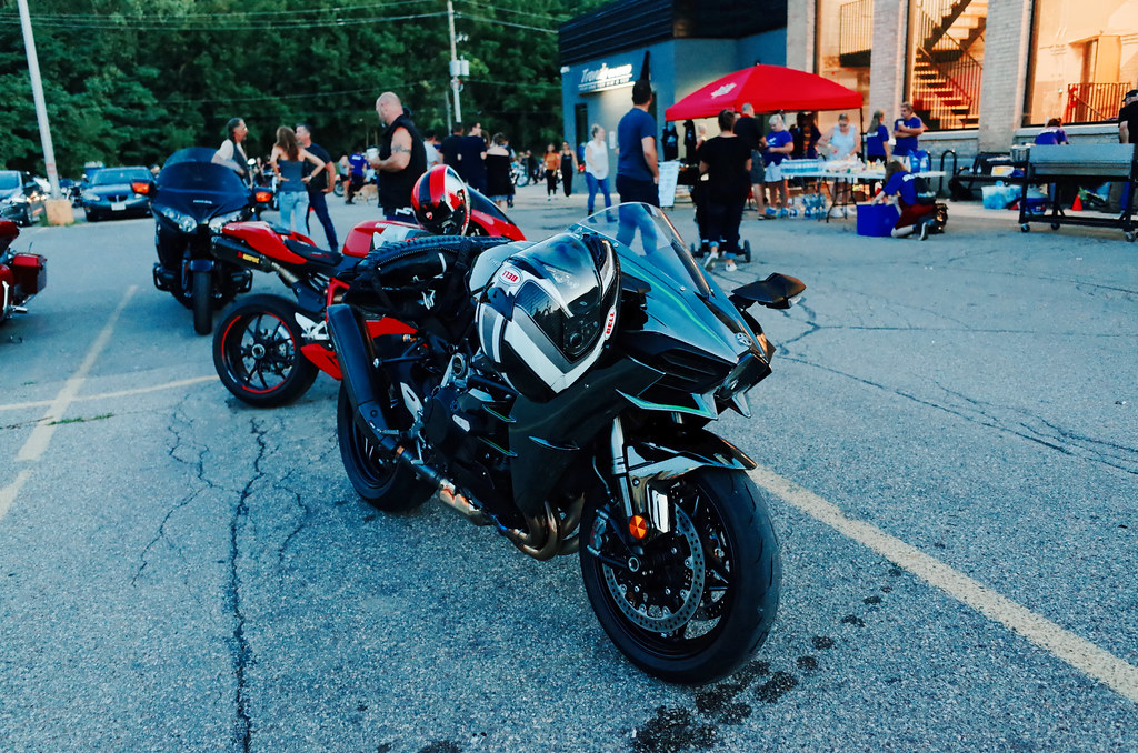 R0022360 "Bike Night in Paris 4TH Sept. 2018"; "Bike Night… Flickr