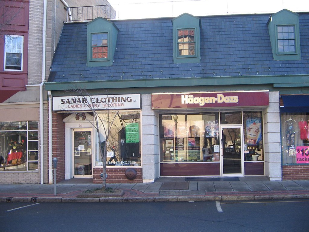 Sanar Clothing, Downtown Ridgewood, NJ birdphone Flickr