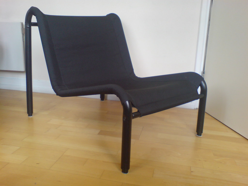 Ikea chair for freecycle comfy comfy comfy! cometworm Flickr