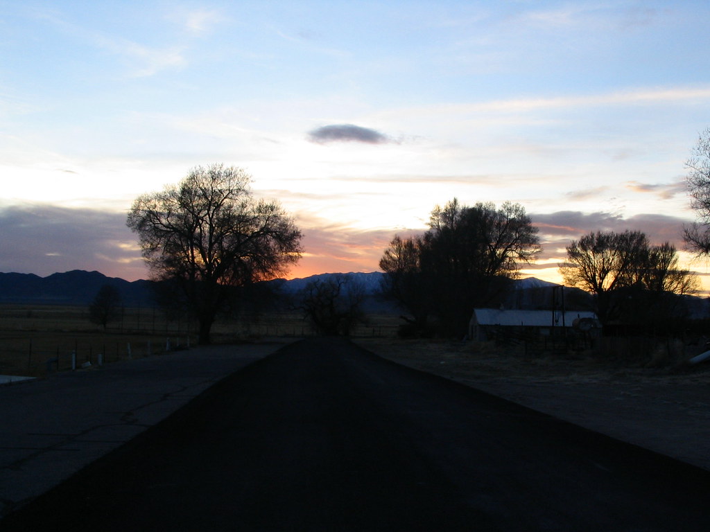 Sunset in Lund, Nevada Lund is a small town and censusdes… Flickr