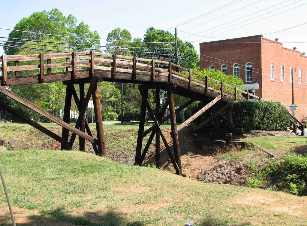 Pedestrian bridge Historic district Waxhaw, NC. This is … Flickr