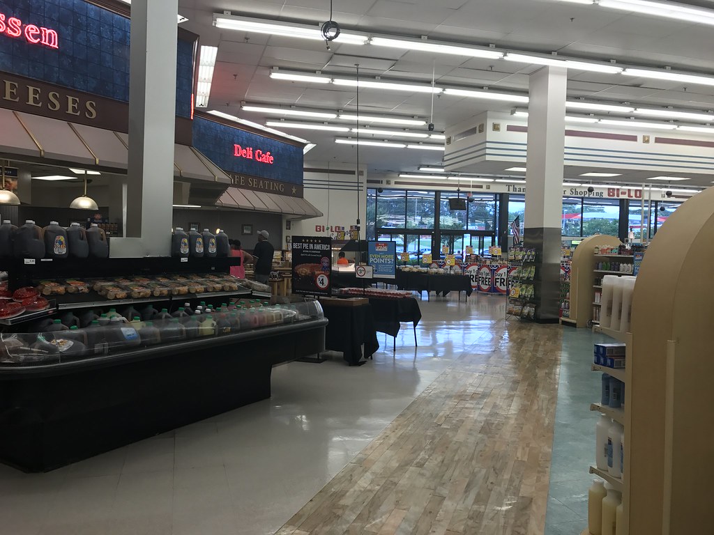 BiLo 5563 Greenville, SC (S. Pleasantburg Dr) 6/17 Flickr