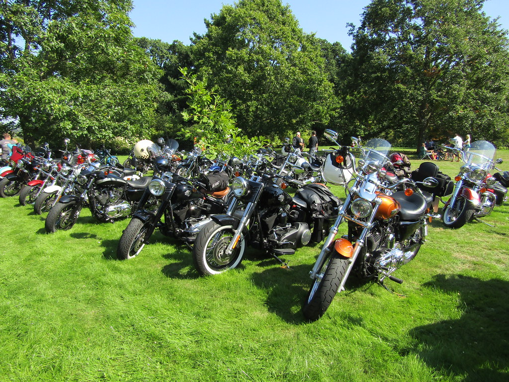 Harley Davidsons An early autumn visit to Borde Hill Garde… Flickr