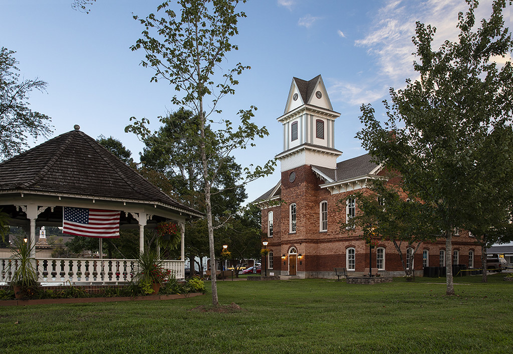 Historic Clay County Courthouse Historic Clay County Court… Flickr