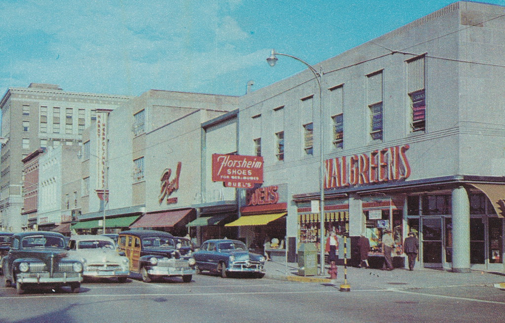 Antique Shops In Muskegon Mi CEN Muskegon MI 1951 GREAT CARS on Western Ave Great view &hellip; Flickr