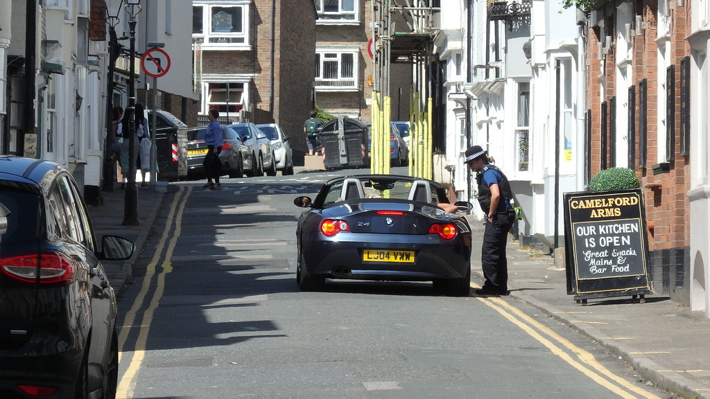 Is This The Way to ? Camelford Street, Brighton. LJ04VWW I… Flickr