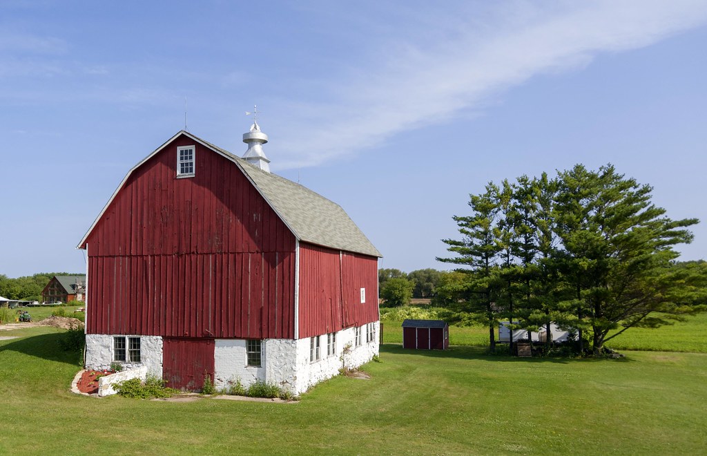 Red Barn Dodge County, Wisconsin. Ray Flickr