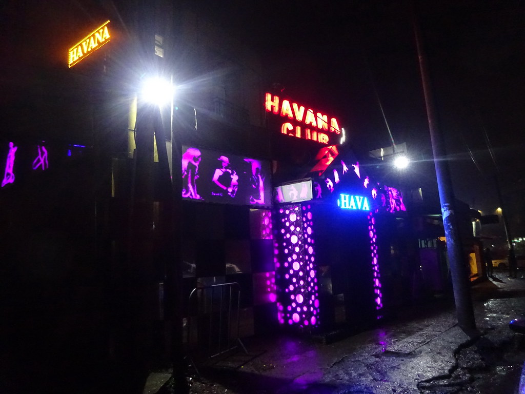 Havana Club at Night, Addis Ababa, Ethiopia, Africa DSC049… Flickr