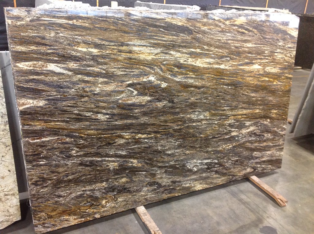 Golden Thunder granite lot 468213435 (126" x 77") Flickr
