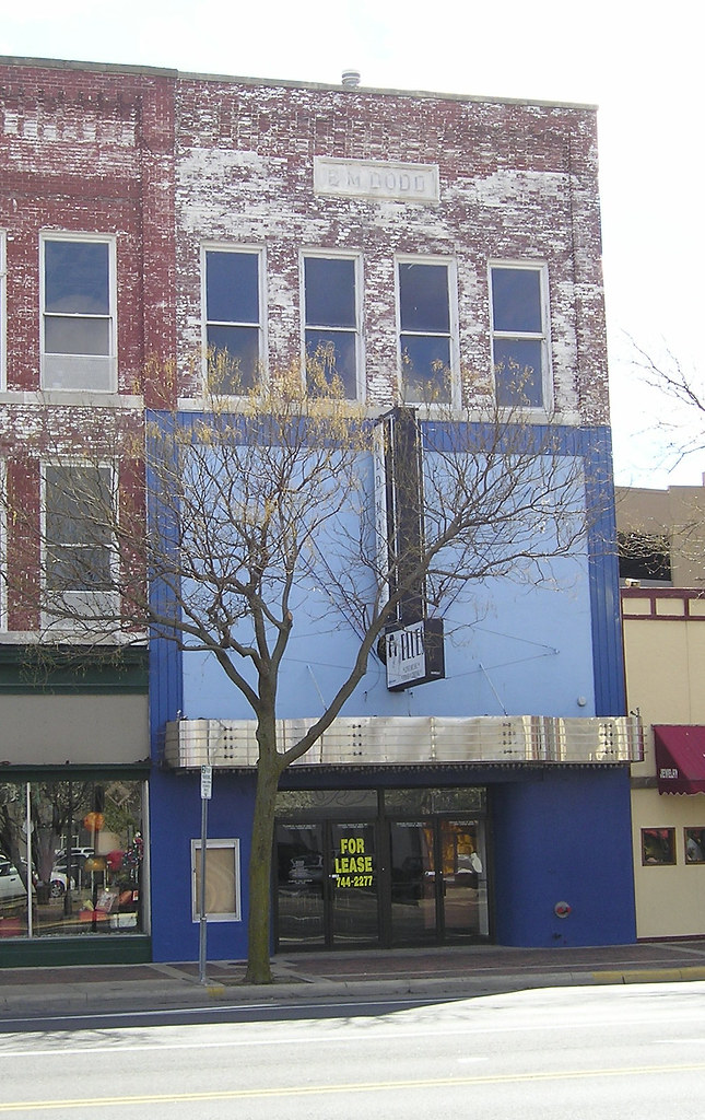 Marple Theater Marple Theater at 417 East Douglas. Opened … Flickr