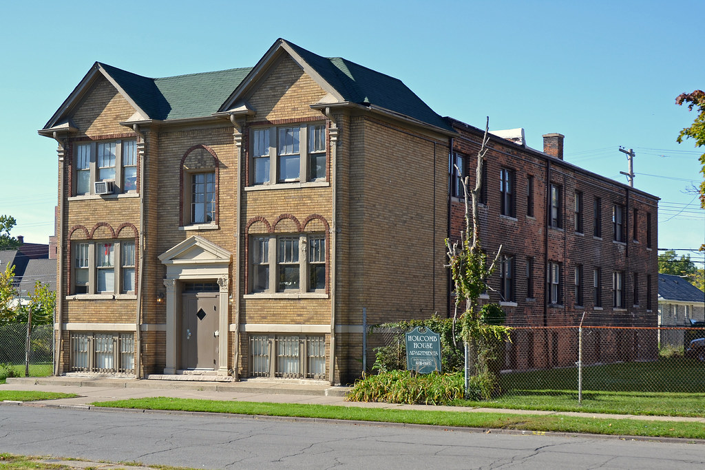 House Apts. Bill Gemmell Flickr