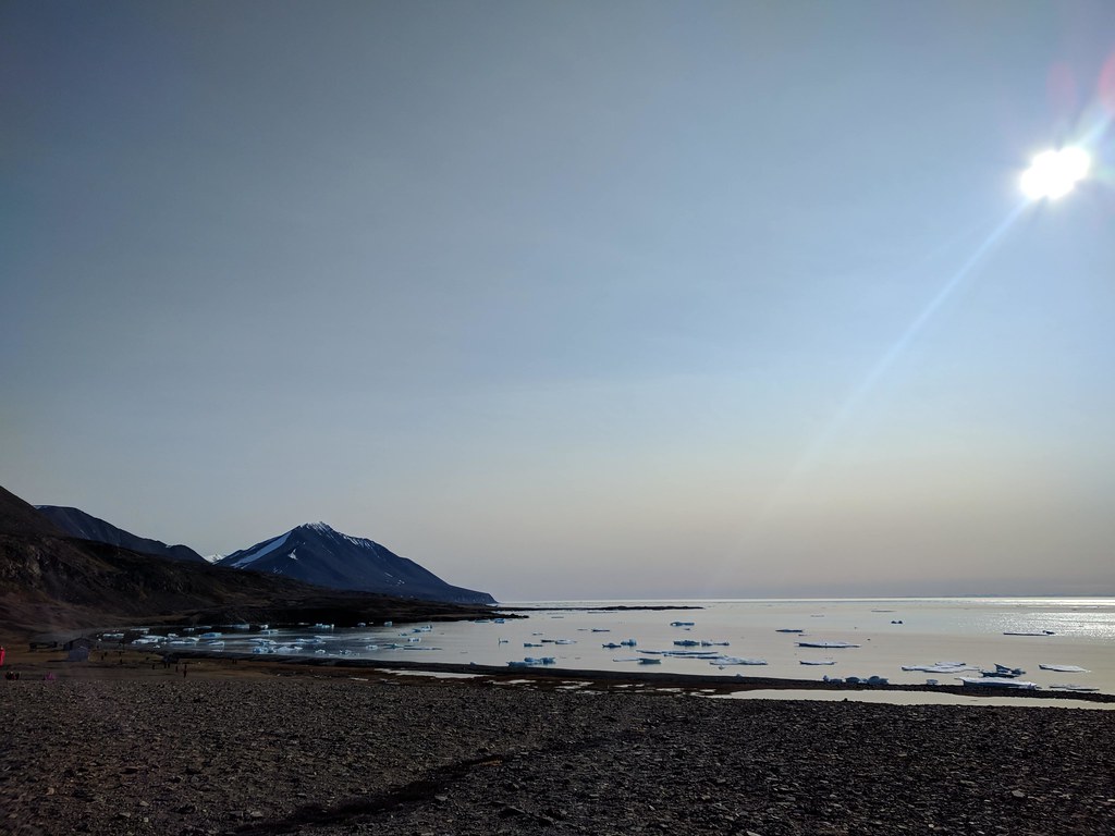 Dundas Harbor, Nunavut, Canada Dundas Harbor, Nunavut, Can… Flickr